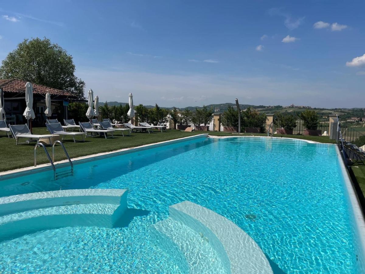 Villa Morneto Vignale Monferrato Exterior photo
